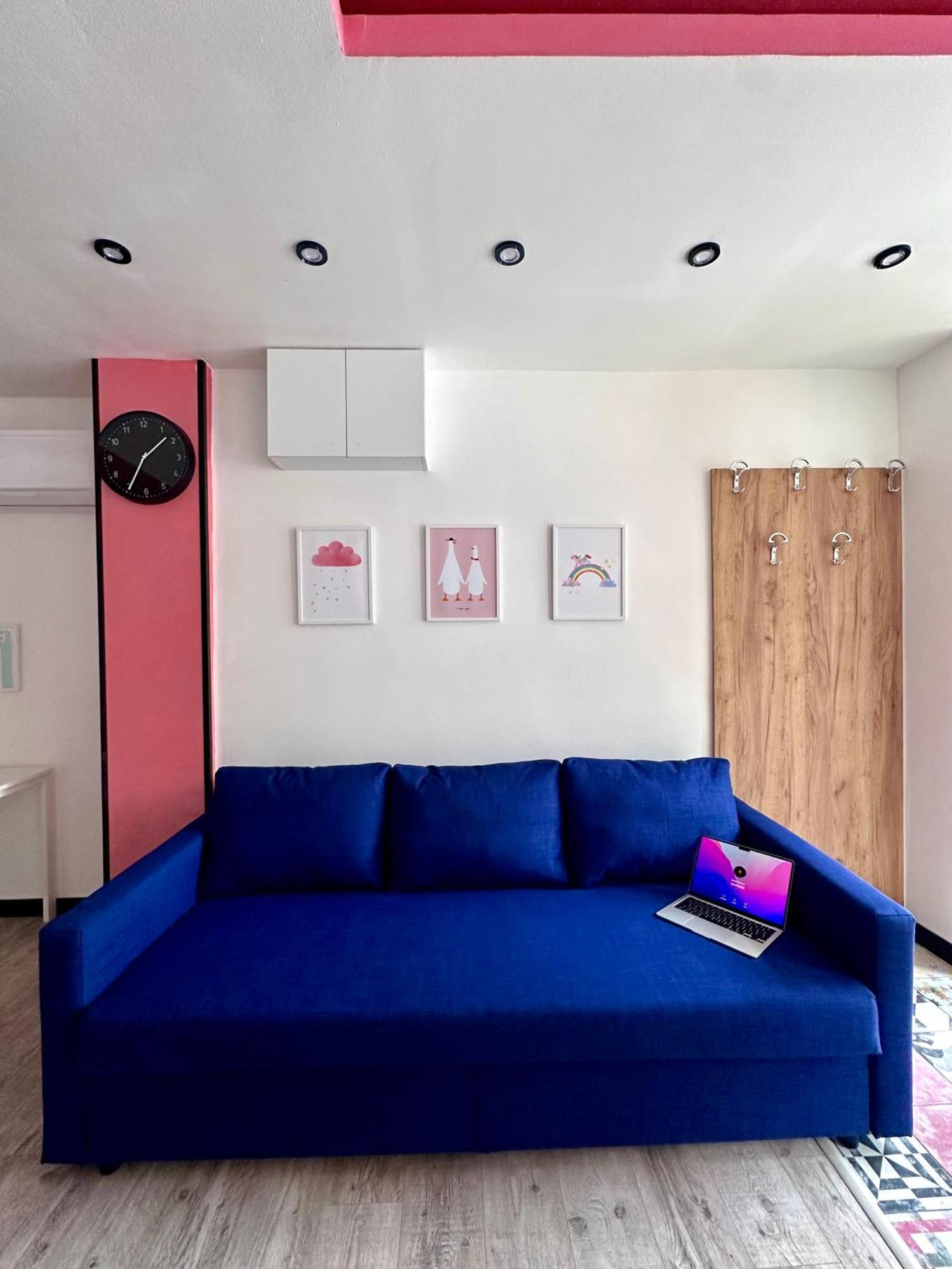 The Rainbow 9 Apartment Sofia Exterior photo